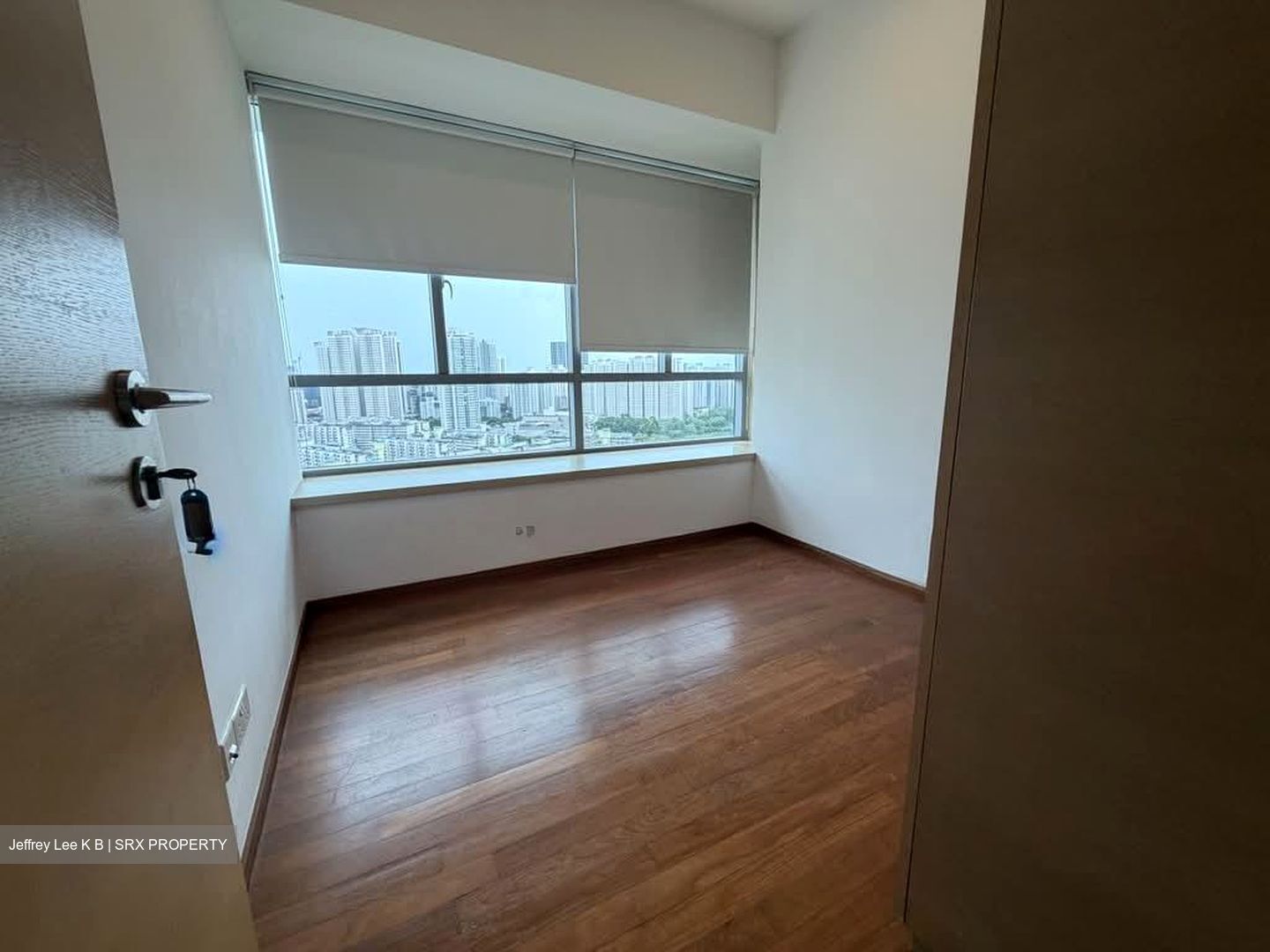 Domain 21 (D3), Condominium #587068171
